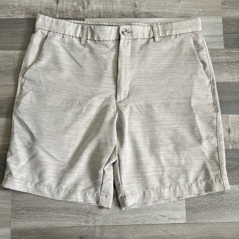 Callaway Light Beige Performance Flat-Front Men's Shorts size 36